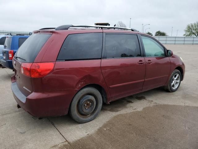 2006 Toyota Sienna XLE