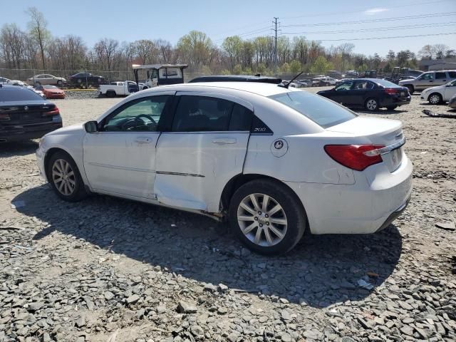 2013 Chrysler 200 Touring