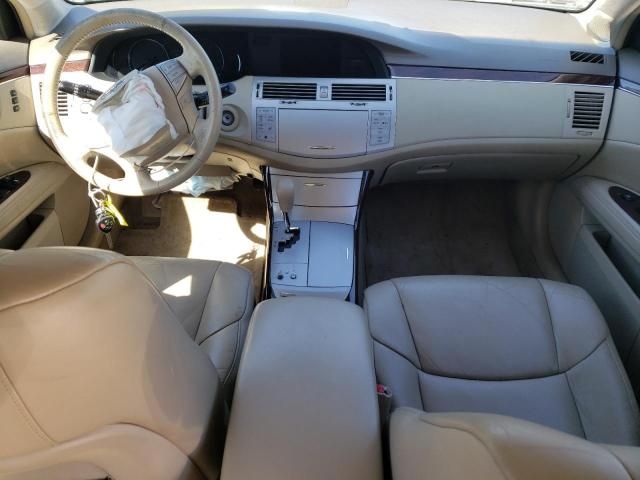 2010 Toyota Avalon XL