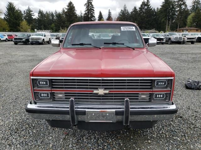 1984 Chevrolet Suburban K10