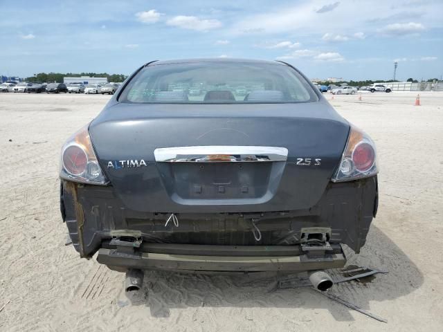 2010 Nissan Altima Base