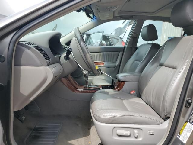 2005 Toyota Camry LE