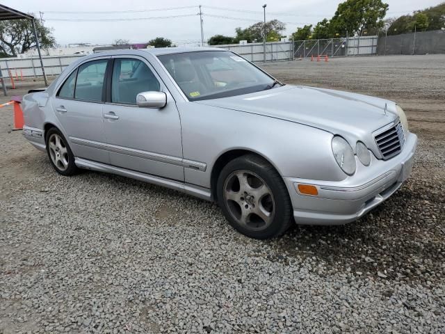 2001 Mercedes-Benz E 320