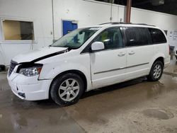 Carros salvage a la venta en subasta: 2010 Chrysler Town & Country Touring