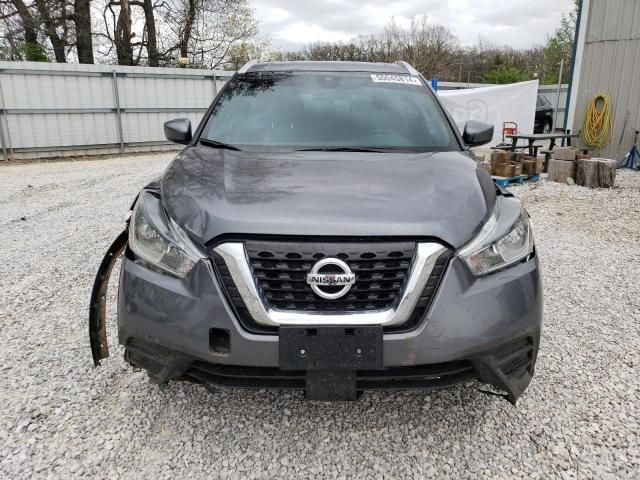 2020 Nissan Kicks SV