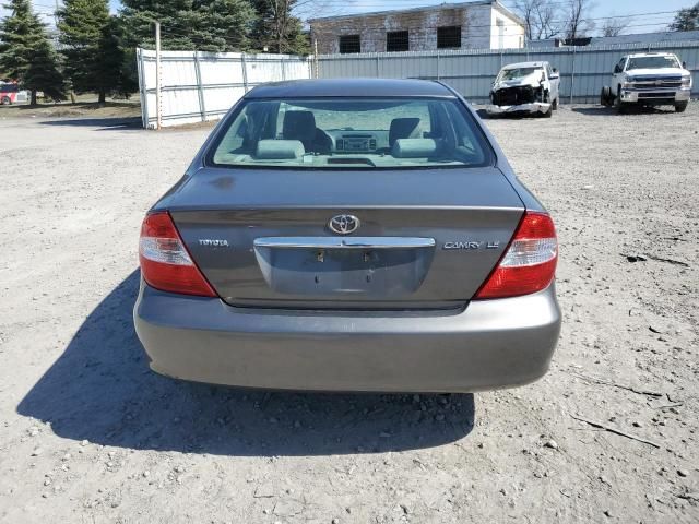 2004 Toyota Camry LE