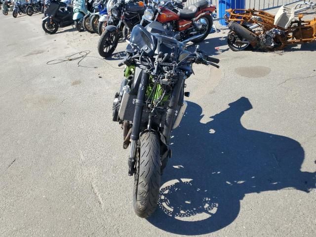 2020 Kawasaki ZR900 F