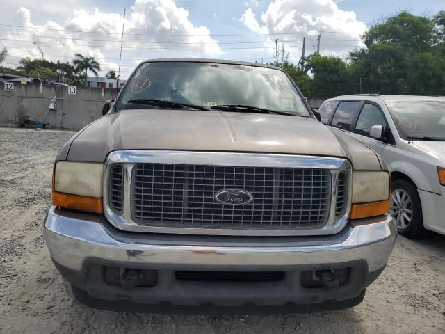 2000 Ford Excursion XLT