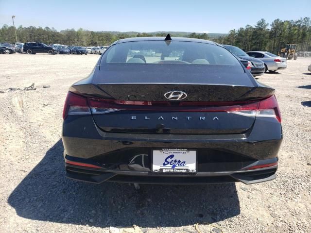 2022 Hyundai Elantra SEL