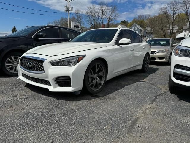 2017 Infiniti Q50 Premium