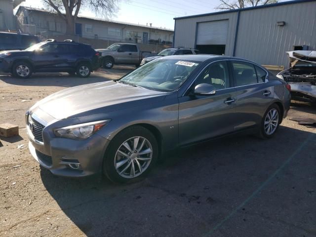 2015 Infiniti Q50 Base