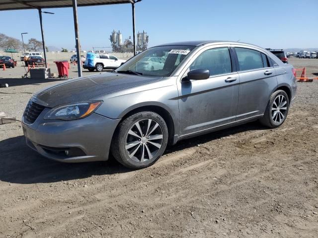 2013 Chrysler 200 Limited