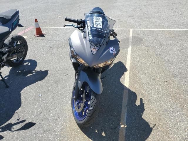 2016 Yamaha YZFR3