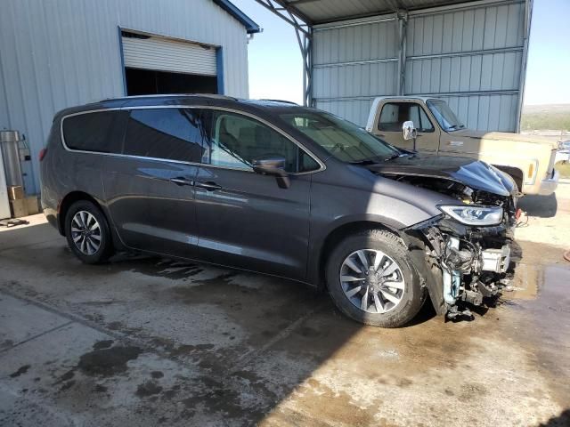 2021 Chrysler Pacifica Hybrid Touring L