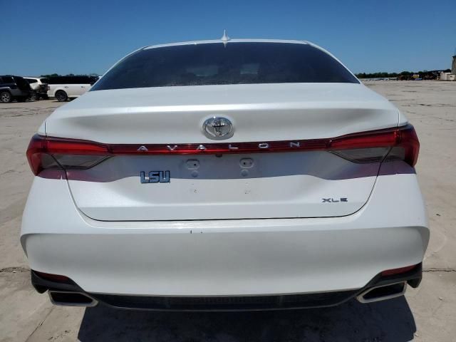 2022 Toyota Avalon XLE