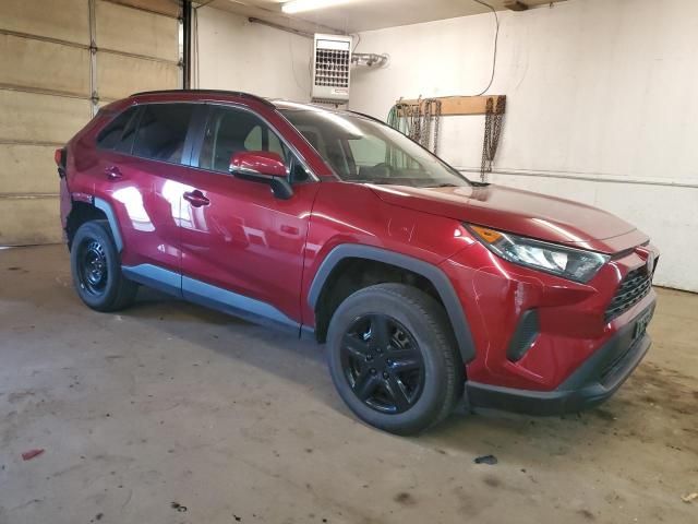 2020 Toyota Rav4 LE