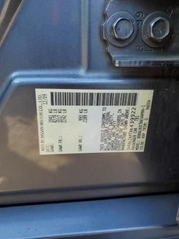 2010 Nissan Altima Base