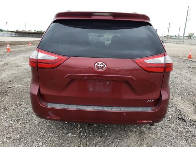 2015 Toyota Sienna XLE