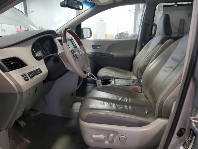 2014 Toyota Sienna XLE