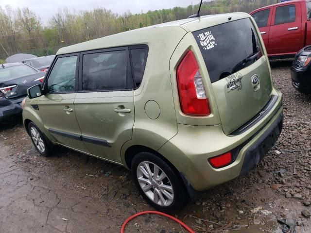 2013 KIA Soul +