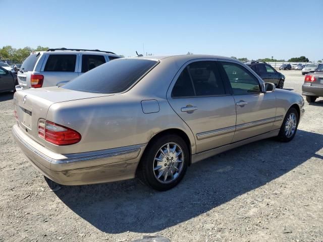 2000 Mercedes-Benz E 320