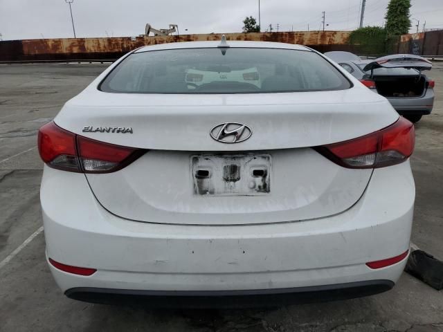 2015 Hyundai Elantra SE