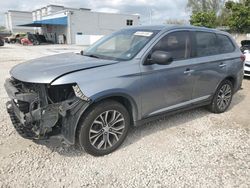 Vehiculos salvage en venta de Copart Opa Locka, FL: 2016 Mitsubishi Outlander ES