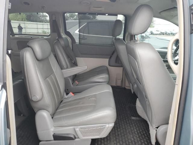 2008 Chrysler Town & Country Touring