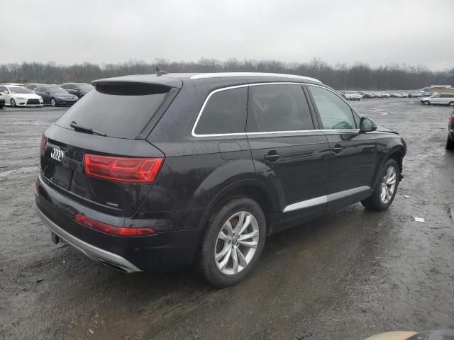 2019 Audi Q7 Premium Plus