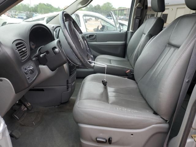 2005 Chrysler Town & Country Touring