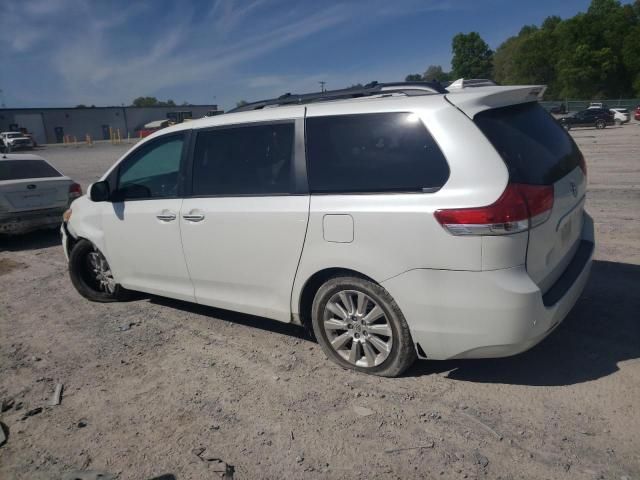 2011 Toyota Sienna XLE