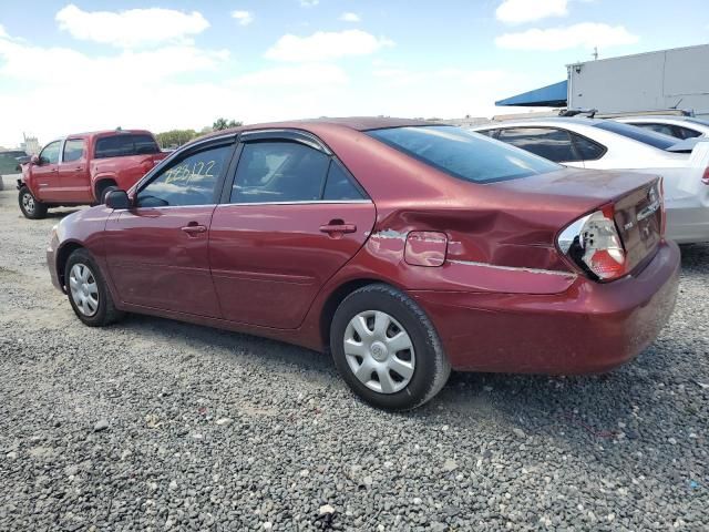 2004 Toyota Camry LE