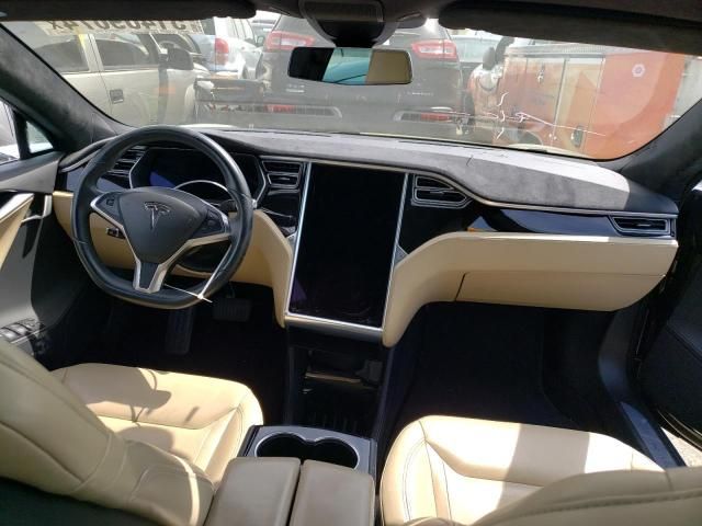 2015 Tesla Model S 70D