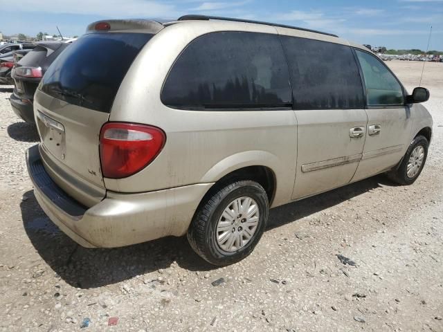 2007 Chrysler Town & Country LX