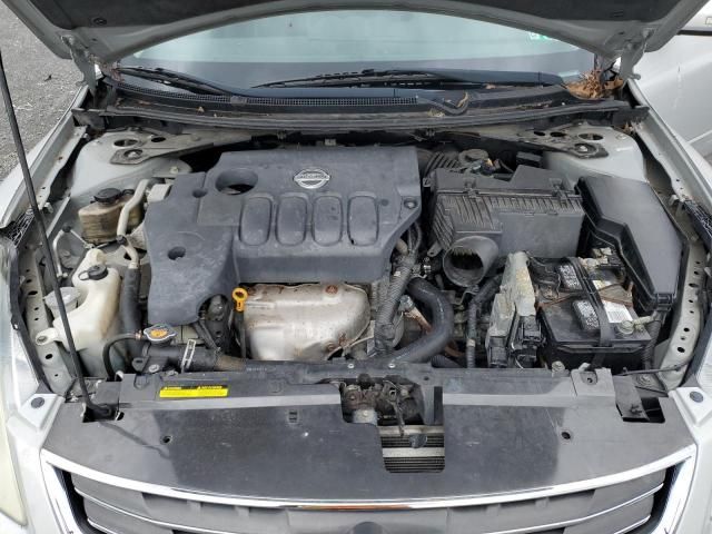 2010 Nissan Altima Base