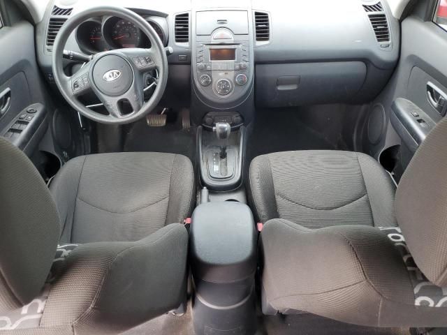 2010 KIA Soul +