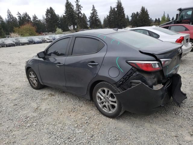 2019 Toyota Yaris L