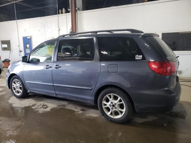 2006 Toyota Sienna XLE