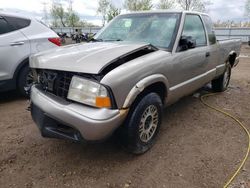 Salvage cars for sale from Copart Elgin, IL: 2000 GMC Sonoma