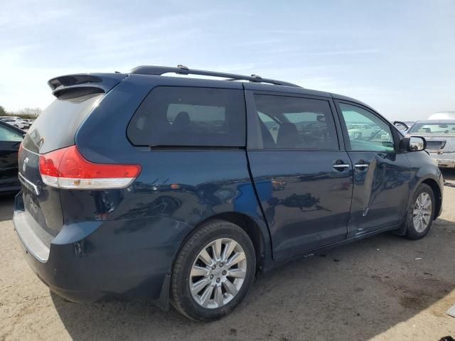 2011 Toyota Sienna XLE