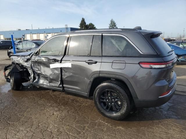 2022 Jeep Grand Cherokee Laredo