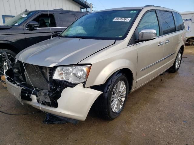 2015 Chrysler Town & Country Touring L