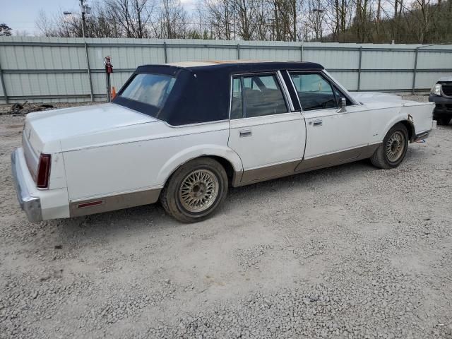 1989 Lincoln Town Car Signature