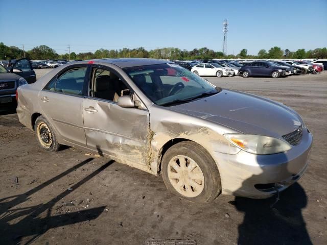 2004 Toyota Camry LE