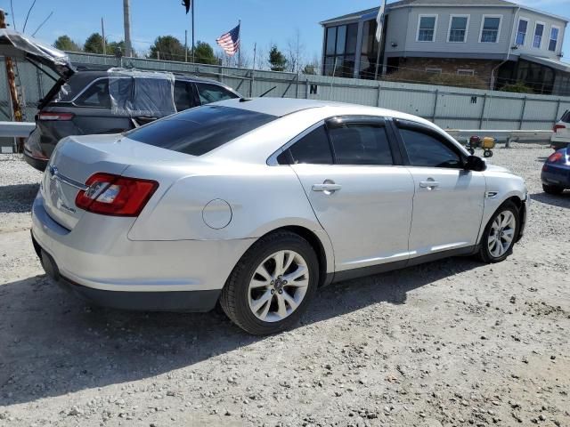 2011 Ford Taurus SEL