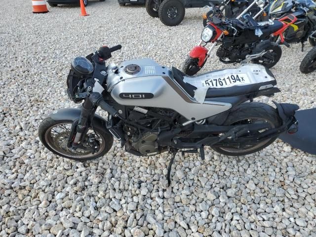 2021 Husqvarna Vitpilen 401/SVARTPILEN 401