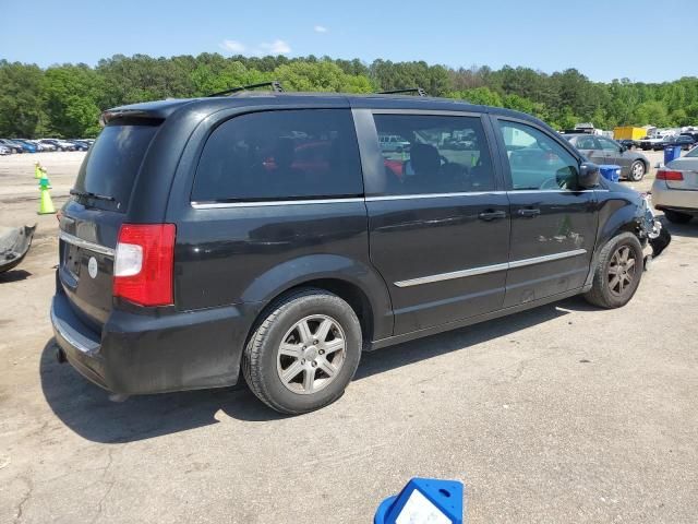 2012 Chrysler Town & Country Touring