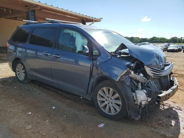 2015 Toyota Sienna XLE