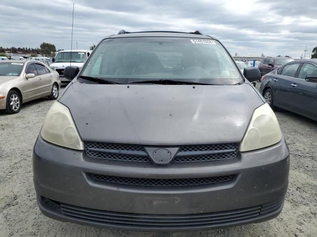 2005 Toyota Sienna CE