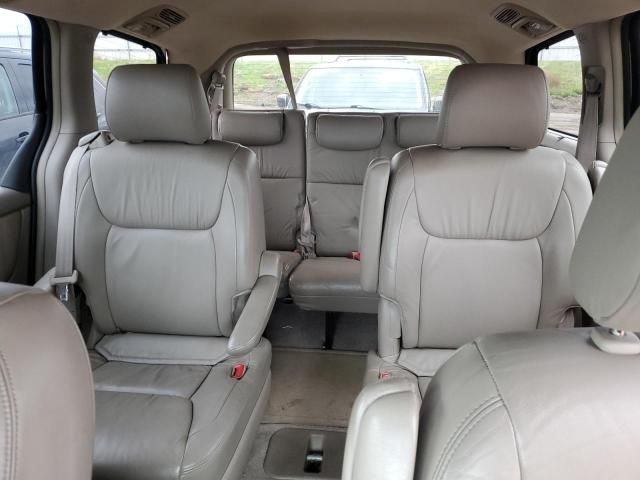 2004 Toyota Sienna XLE